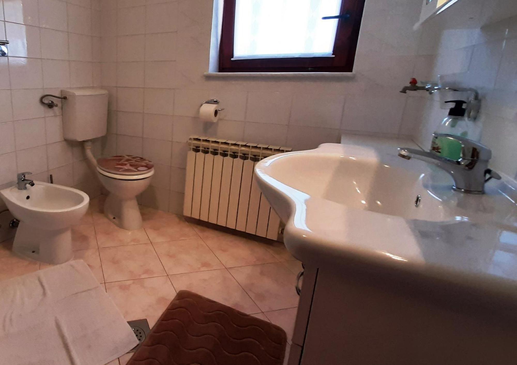 Paradise Beach Apartments Ровинь Экстерьер фото